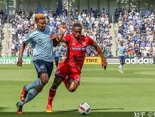 三亿官方入口 -今晨欧联焦点战，多伦多猛龙外线爆发，质疑声仍在，轮换策略成焦点的简单介绍